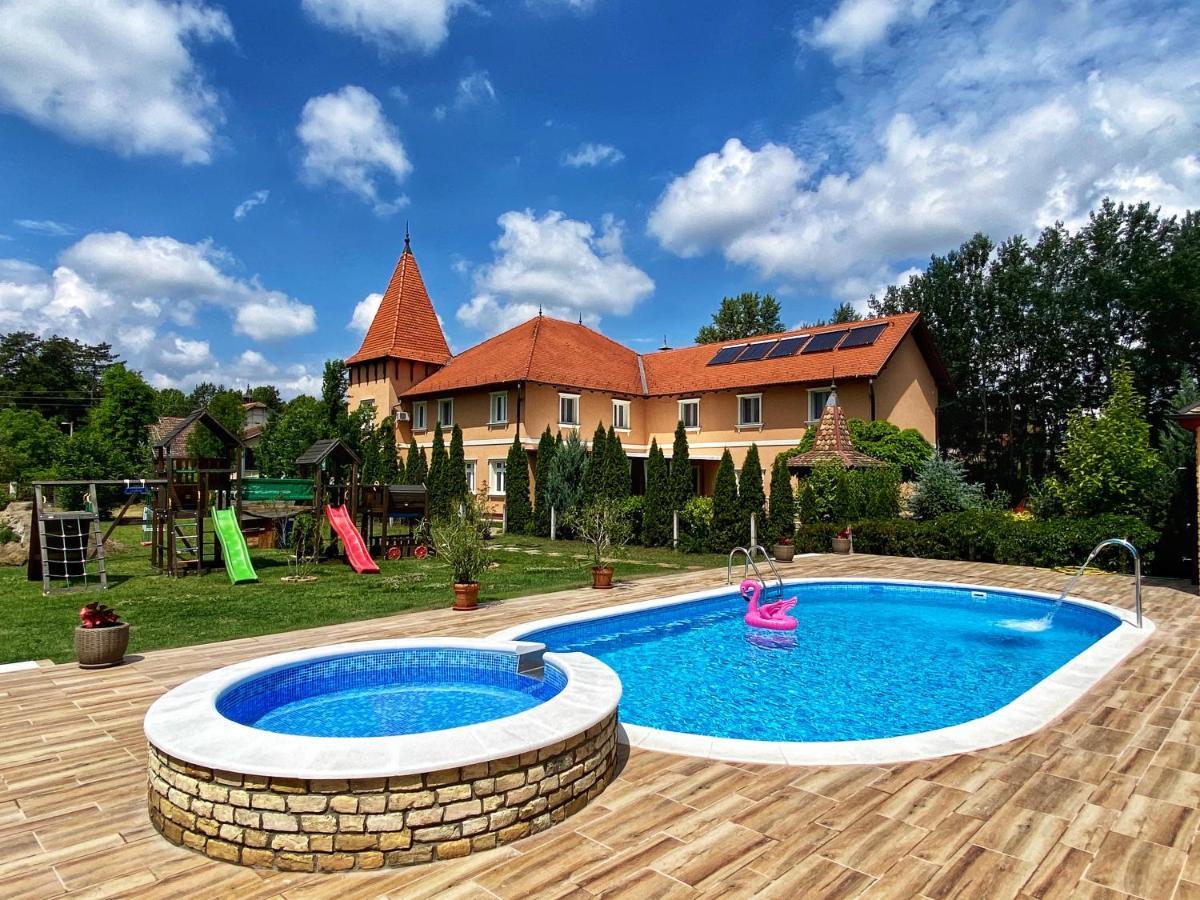 Villa Larus Palic Luaran gambar